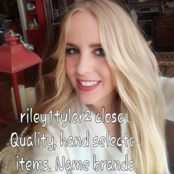 New GAP tan/White Striped Knit Lightweight Sweater NWT Sz XS - Picture 8 of 8